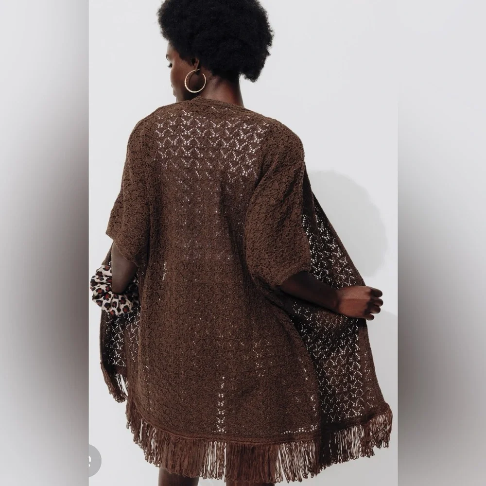 NWT Aerie Brown Crochet Fringe Open-Front Sweater One Size MSRP:$60 - Picture 2 of 7